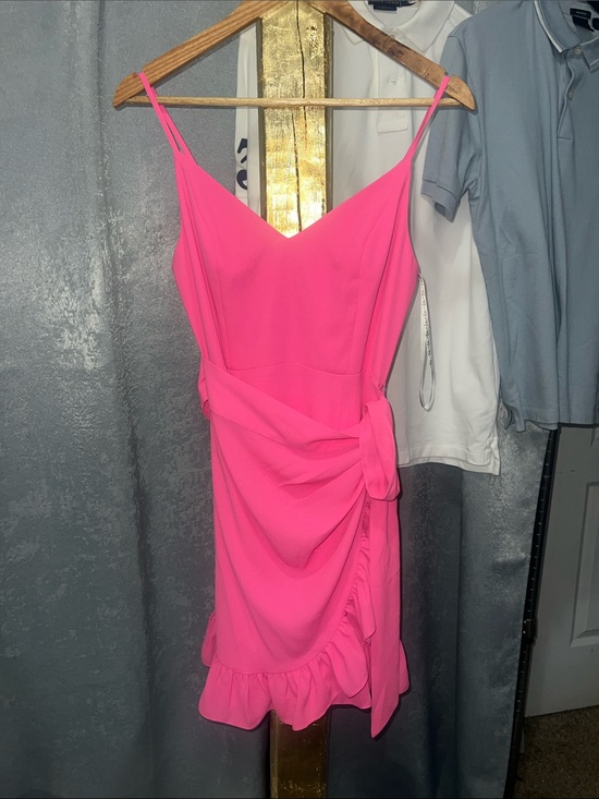 Lilly Pulitzer Dresses & Skirts - NWT Lilly Pulitzer Alisa Dress Aura Pink